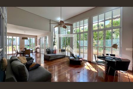 Sala de casa à venda com 5 quartos, 690m² em Jardim Paulista, São Paulo