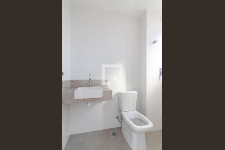 Banheiro da Suíte 1 de apartamento à venda com 2 quartos, 61m² em Santa Efigênia, Belo Horizonte