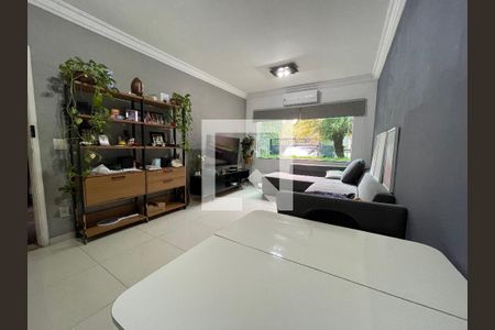 Sala de casa à venda com 2 quartos, 95m² em Jardim Ester, São Paulo