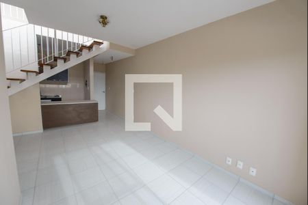 Sala de apartamento para alugar com 3 quartos, 200m² em Chacara do Visconde, Taubaté