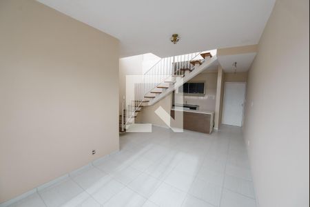 Sala de apartamento para alugar com 3 quartos, 200m² em Chacara do Visconde, Taubaté