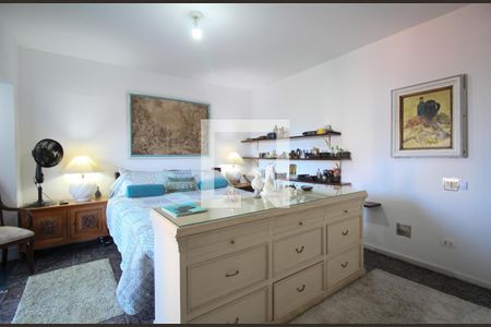 Suíte 1 de casa à venda com 5 quartos, 559m² em Retiro Morumbi, São Paulo