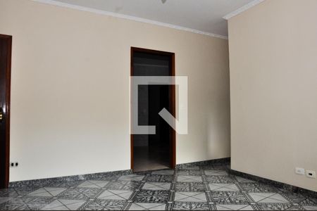 Sala de casa para alugar com 3 quartos, 86m² em Vila Maria Trindade, São Paulo