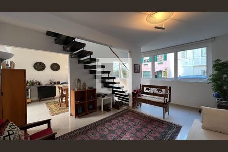 Sala de casa à venda com 3 quartos, 160m² em Jardim Paulista, São Paulo