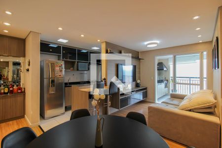 Sala de apartamento à venda com 2 quartos, 68m² em Picanço, Guarulhos