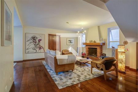 Casa de Condomínio à venda com 4 quartos, 360m² em Jardim Marajoara, São Paulo