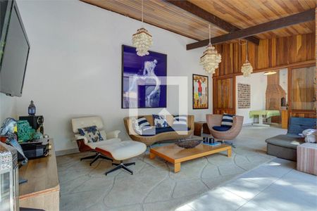 Casa de Condomínio à venda com 4 quartos, 360m² em Jardim Marajoara, São Paulo