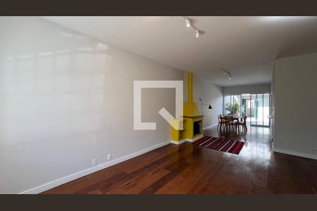 Sala de casa para alugar com 4 quartos, 190m² em Jardim Paulistano, São Paulo