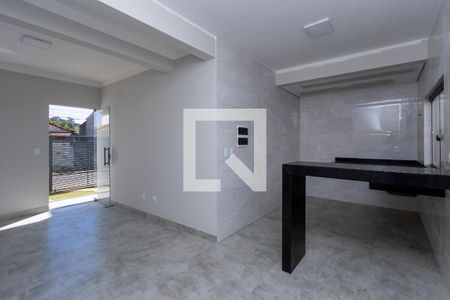 Sala de casa à venda com 3 quartos, 183m² em Céu Azul, Belo Horizonte