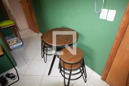Sala de apartamento para alugar com 1 quarto, 56m² em Vila Caiçara, Praia Grande