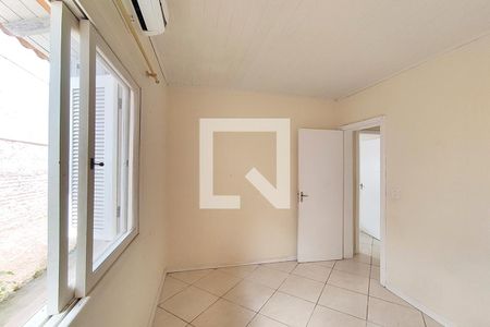 Quarto 1 de casa para alugar com 2 quartos, 74m² em Santos Dumont, São Leopoldo