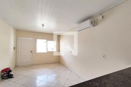 Sala de casa para alugar com 2 quartos, 74m² em Santos Dumont, São Leopoldo