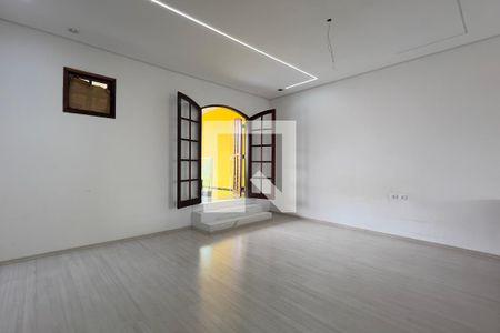 Suíte 1 de casa à venda com 6 quartos, 420m² em Jardim Terezopolis, Guarulhos