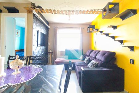 Sala de apartamento à venda com 3 quartos, 56m² em Conjunto Residencial José Bonifácio, São Paulo