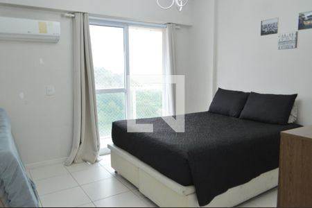 Suíte de apartamento para alugar com 1 quarto, 70m² em Camorim, Rio de Janeiro