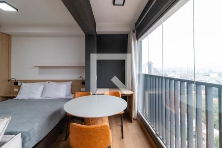 Varanda de kitnet/studio à venda com 1 quarto, 33m² em Pompeia, São Paulo