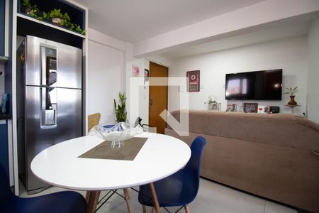 Sala de apartamento para alugar com 2 quartos, 55m² em Setor Habitacional Vicente Pires, Brasília