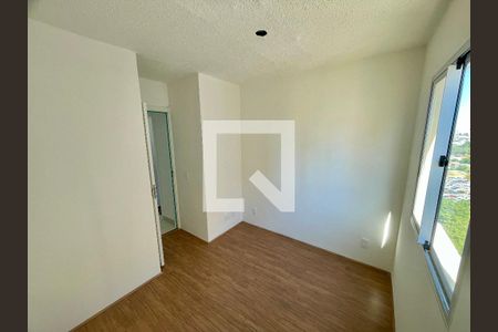 Quarto 2 de apartamento para alugar com 2 quartos, 32m² em Parque Novo Mundo, São Paulo