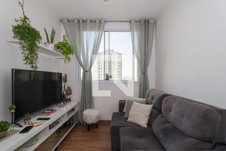 Sala de apartamento para alugar com 2 quartos, 43m² em Jardim Monte Alegre, Taboão da Serra