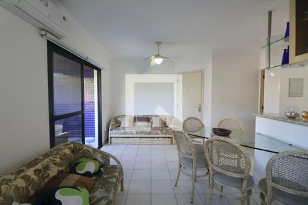 Sala de apartamento para alugar com 2 quartos, 153m² em Jardim Asturias, Guarujá