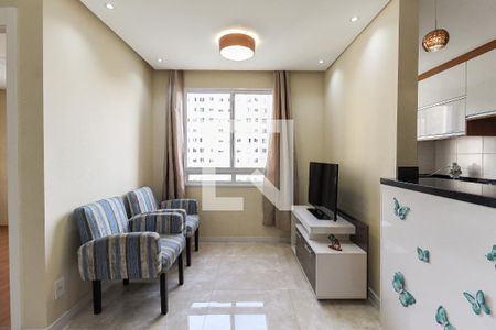 Sala de apartamento à venda com 2 quartos, 43m² em Vila Carmosina, São Paulo