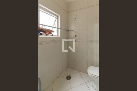 Banheiro da Suíte de casa para alugar com 3 quartos, 260m² em Vila Santa Isabel, São Paulo