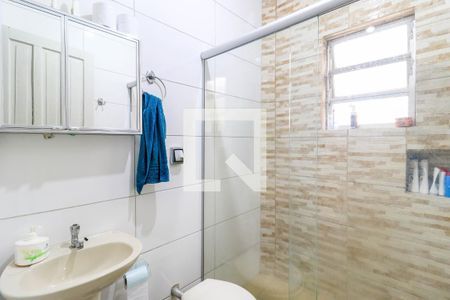 Banheiro Social de casa para alugar com 1 quarto, 250m² em Jardim Monte Azul, São Paulo