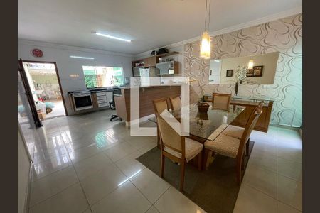 Sala de Jantar de casa para alugar com 3 quartos, 233m² em Vila Curuçá, Santo André