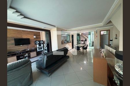 Foto 17 de casa à venda com 3 quartos, 264m² em Ana Lúcia, Sabará