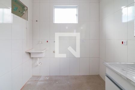 Cozinha/Área de Serviço de apartamento para alugar com 1 quarto, 25m² em Vila Dalva, São Paulo