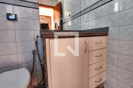 Banheiro Suíte de apartamento para alugar com 3 quartos, 102m² em São Bernardo, Campinas