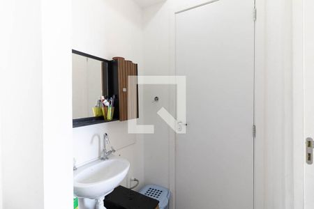 Lavabo de apartamento para alugar com 1 quarto, 62m² em Vila Moraes, São Paulo