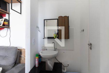 Lavabo de apartamento para alugar com 1 quarto, 62m² em Vila Moraes, São Paulo