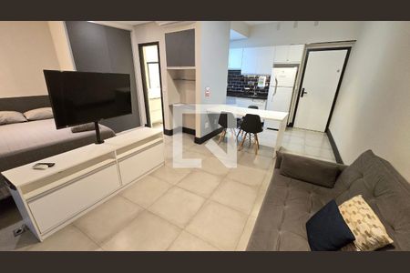 Sala de kitnet/studio para alugar com 1 quarto, 44m² em Gonzaga, Santos