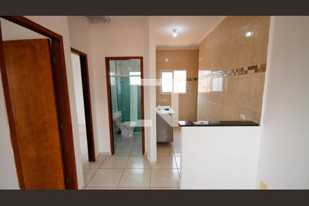 Sala de casa de condomínio para alugar com 2 quartos, 72m² em Aviação, Praia Grande