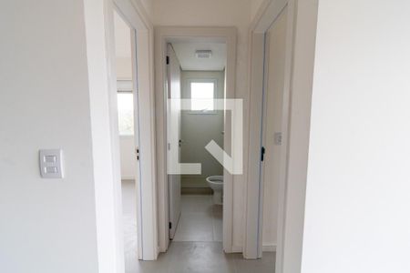 Corredor de apartamento à venda com 2 quartos, 52m² em Ipanema, Porto Alegre