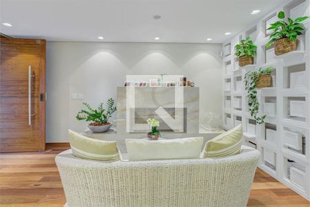 Casa à venda com 2 quartos, 281m² em Vila Anhanguera, São Paulo