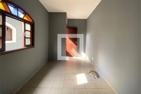 Casa à venda com 3 quartos, 125m² em Jardim Itapoan, Santo André