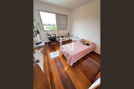 Apartamento à venda com 4 quartos, 130m² em Cachoeirinha, Belo Horizonte