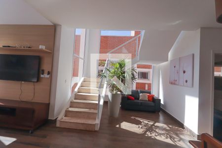 Sala de casa à venda com 6 quartos, 1000m² em Ivoturucaia, Jundiaí