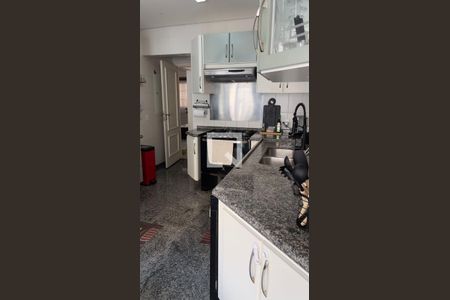 Casa de Condomínio à venda com 3 quartos, 220m² em Jardim Sao Caetano, São Caetano do Sul