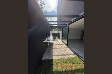 Casa de Condomínio à venda com 3 quartos, 209m² em Cidade Jardim, São Paulo