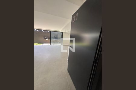 Casa de Condomínio à venda com 3 quartos, 209m² em Cidade Jardim, São Paulo