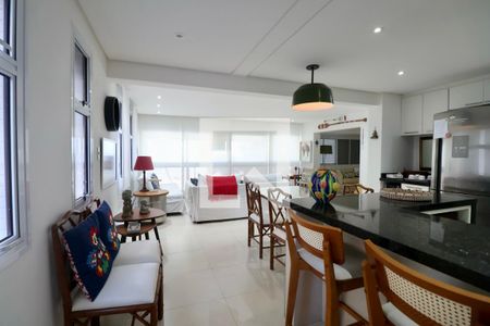 Sala de apartamento para alugar com 2 quartos, 105m² em Vila Luis Antonio, Guarujá