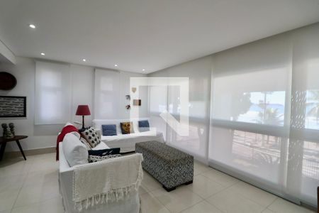 Sala de apartamento para alugar com 2 quartos, 105m² em Vila Luis Antonio, Guarujá