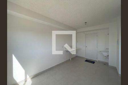 Cozinha e Área de Serviço de apartamento para alugar com 2 quartos, 32m² em Engenheiro Goulart, São Paulo