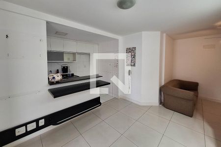 Sala de apartamento para alugar com 3 quartos, 140m² em Vital Brasil, Niterói