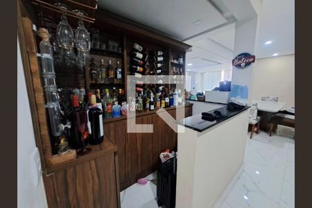 Sala de casa à venda com 3 quartos, 270m² em Jardim Primeiro de Maio (chacara Fazendinha), Osasco