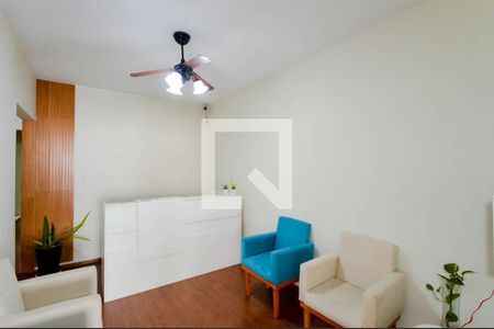 Sala 1 de casa à venda com 4 quartos, 127m² em Jardim Santa Francisca, Guarulhos