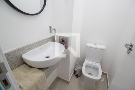 Lavabo de apartamento para alugar com 2 quartos, 85m² em City América, São Paulo